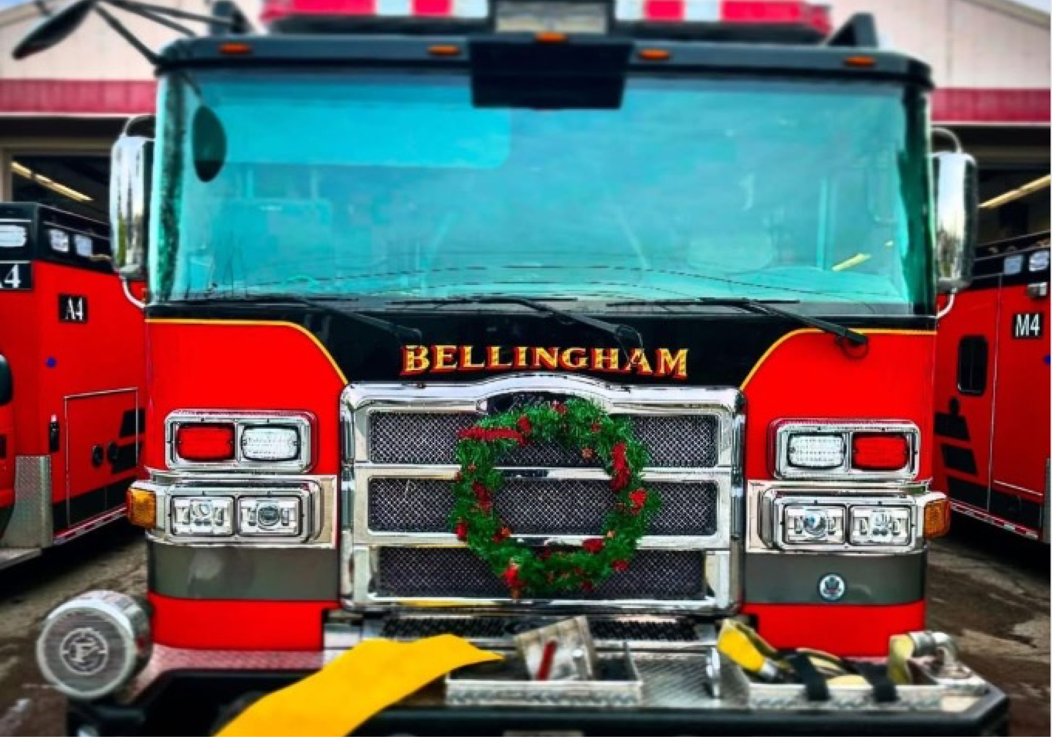 A Bellingham, Washington, firetruck decorated for the holidays with a wreath.